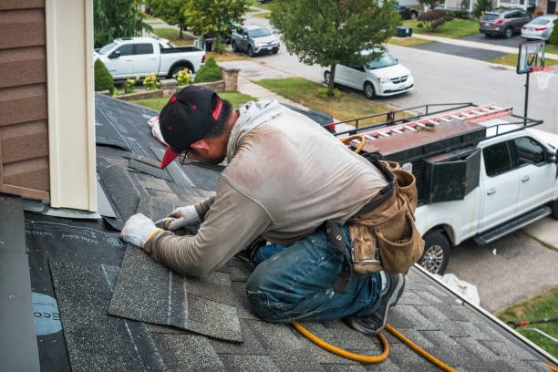 Professional Roof Leak Repair technician working in Unionville, IN